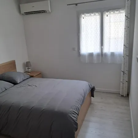 3 Pieces 58m2 Terrasse Couverte Vue Montagne Et Citadelle Super Equipe Et Stationnement Apartment