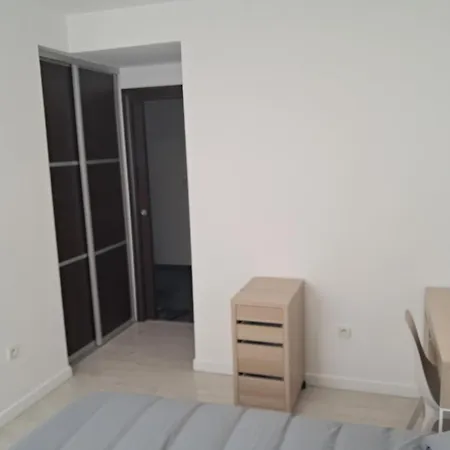 Apartment 3 Pieces 58m2 Terrasse Couverte Vue Montagne Et Citadelle Super Equipe Et Stationnement *